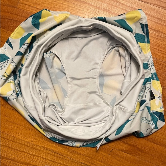 Oiselle Roga Shorts - Picture 4 of 4